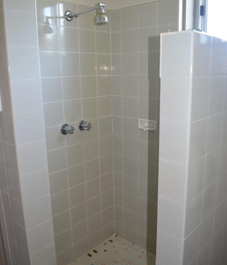 Commercial Hotel Motel Літґоу Екстер'єр фото